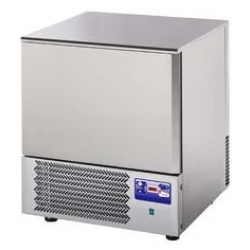 Abbattitore di temperatura N. 5 teglie GN1/1 n. 5 teglie 60X40 Resa abbattimento positivo: +70° +3° (Kg.20) - Resa abbattimento negativo: +70° -18° ( Kg 15 ) 
